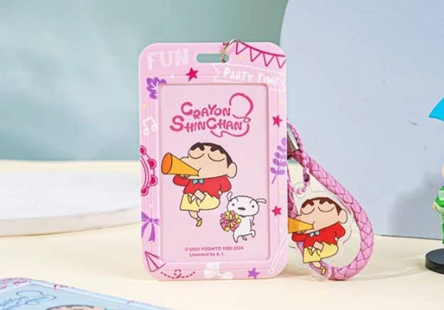 K-Wonderland - Wholesale Photo Album - Crayon Shin Chan Photo Card Holder Album key Ring Bag Charm2