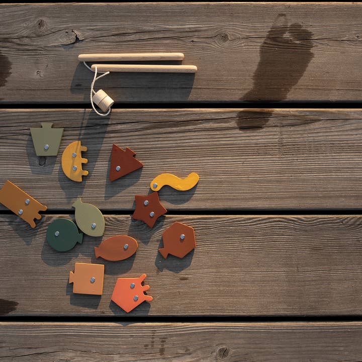 Babai – Großhandel Holzspielzeug – Kinder – Angelspiel auf den Magneten. Lustige Geometrie und Farben