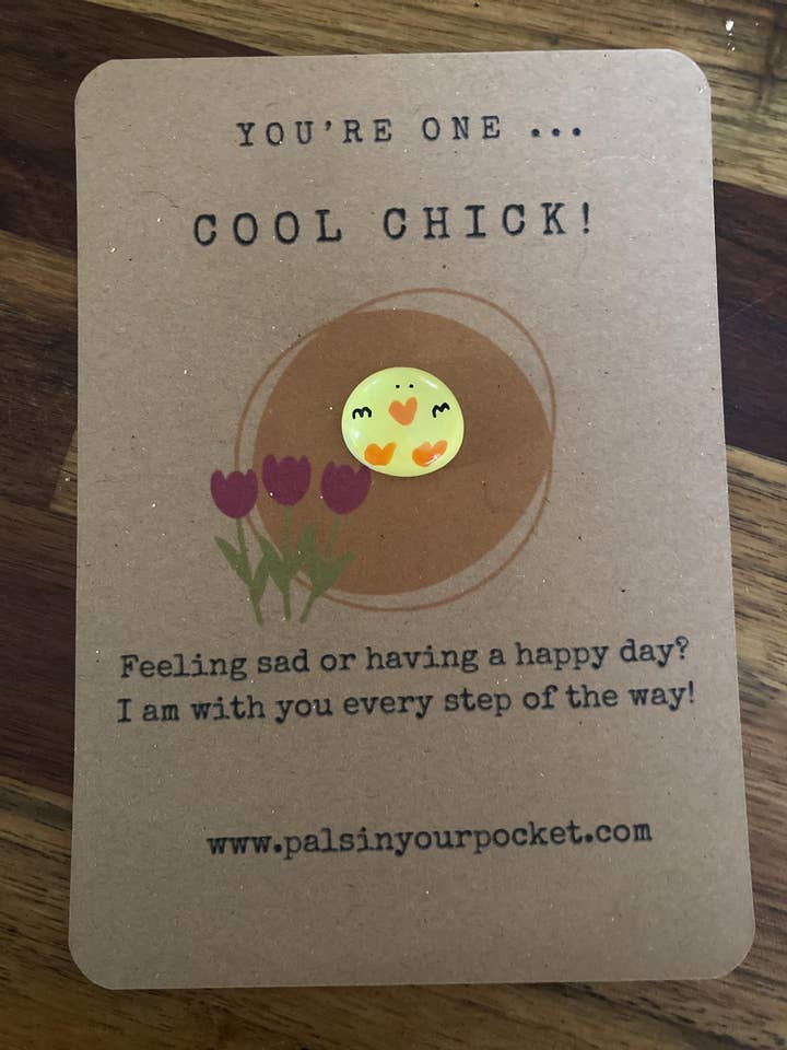 Cooles Küken. Küken-Taschenstein für den Großhandel von Pals in your Pocket