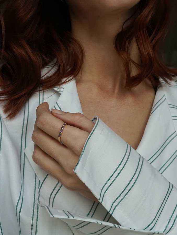 Bijoux 7bis - Vente Bague avec plusieurs pierres - Bague Alliance 4 Strass Griffes Rectangulaire Doré Or fin3