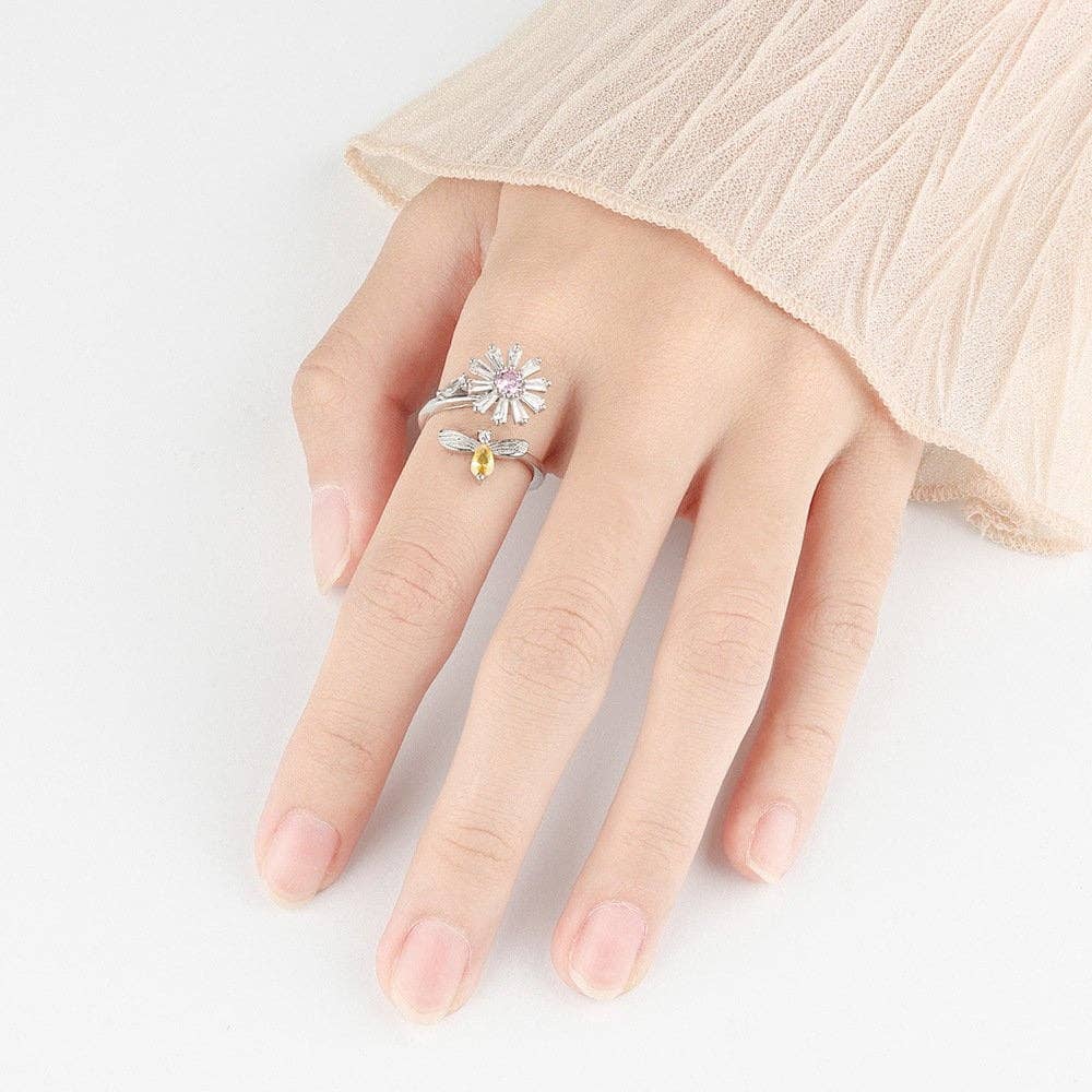 Perimade & Co. LLC - Wholesale Multi-Stone Ring - Daisy Flower Anxiety Spinner Ring in 925 Sterling Silver3