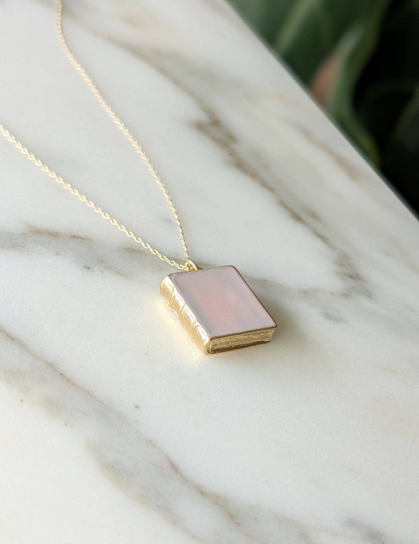 Nuance Jewelry - Wholesale Pendant/Charm Necklace - "Glow of the Everflame" Necklace2