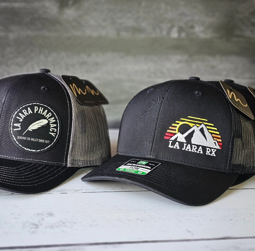 Mad River – Engroshandel Trucker hat - Unisex – Richardson 112 Trucker Hat m/Custom Round Kunstlæder Patch10