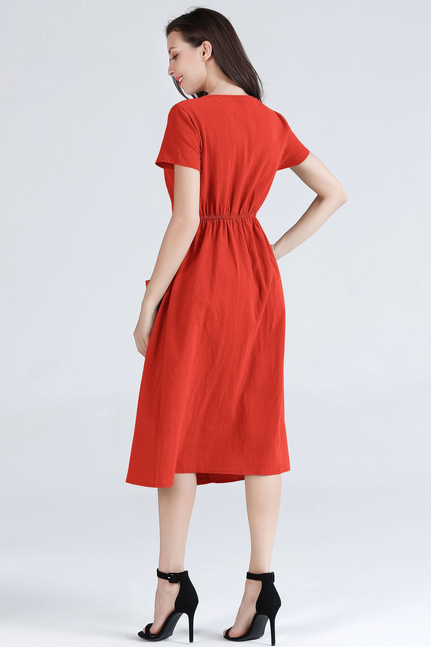 ePretty - Vendita all'ingrosso Vestito - Donna - TJ002 - Abito midi abbottonato con tasche1