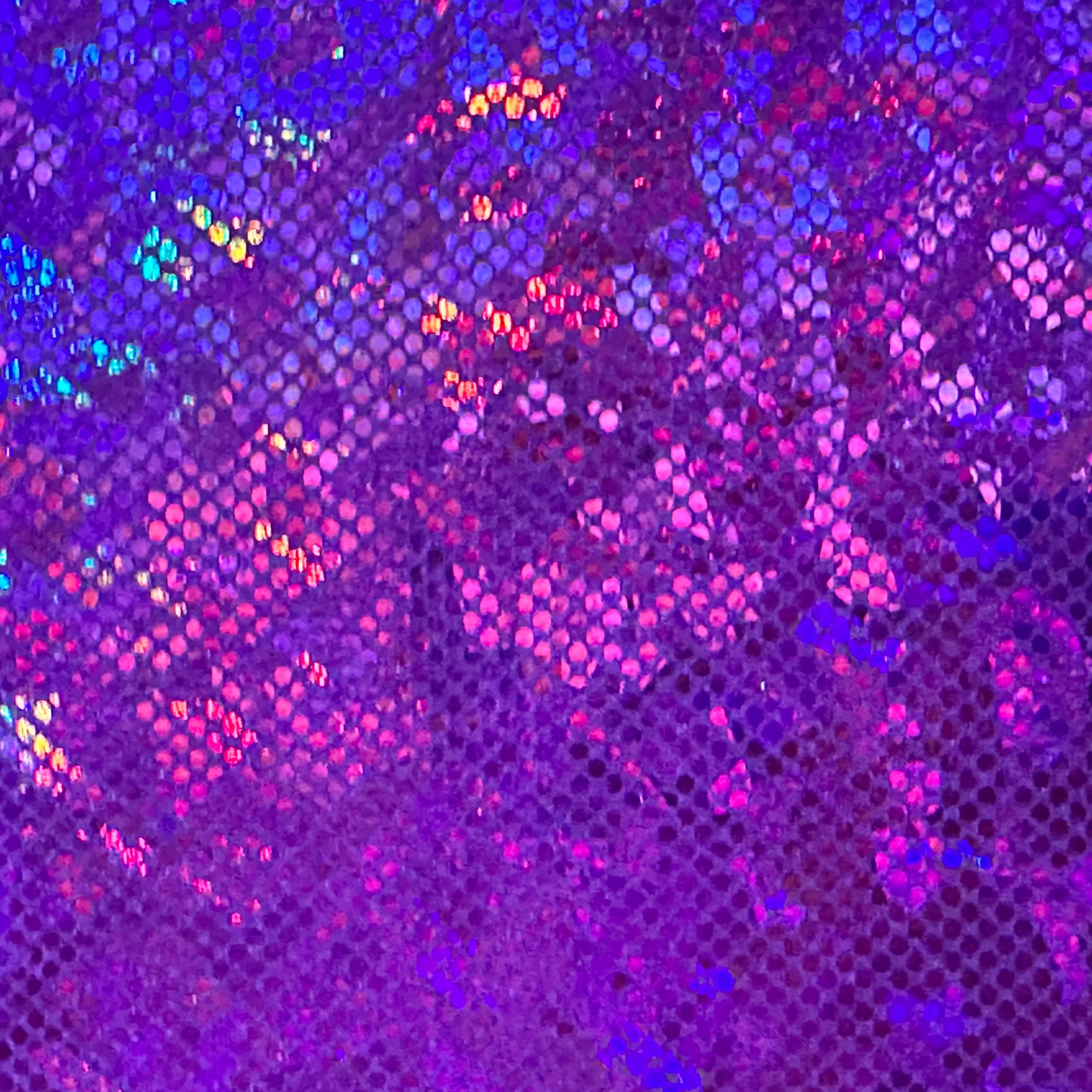 Spandex palace - Venta al por mayor Tela - Tela de nailon y elastano con diseño de holograma de cristal roto: realza tu estilo con un toque contemporáneo | Spandex Palace13