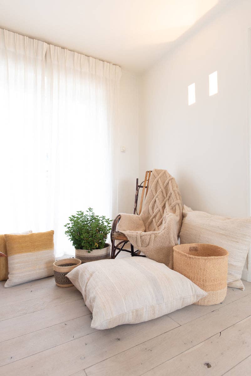 Crafts by Solid - Wholesale Throw Pillow Cover - Handmade Off White Silk Sari Cushion Covers - S 45 * 45 cm9