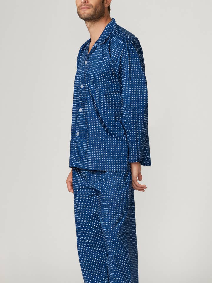 Essential Long Sleeve Set for wholesale by Contare | Quality Men's Sleepwear