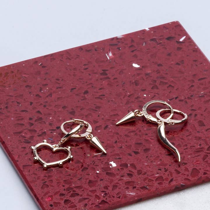 Amulet Stud Earrings | Gold Plated | Made in Italy for wholesale by NINA TRA LE NUVOLE