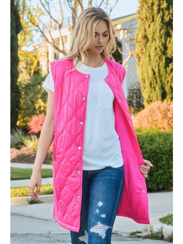 Oddi - Wholesale Outerwear Vest - Women's - Plus Quilted Vest Jacket - Front Snap Button Closure1