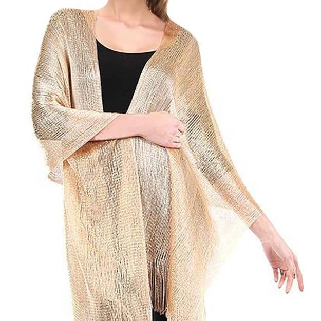 M8_Gold - Châle de fête une pièce doré massif pour la vente par Jasper Trading LLC