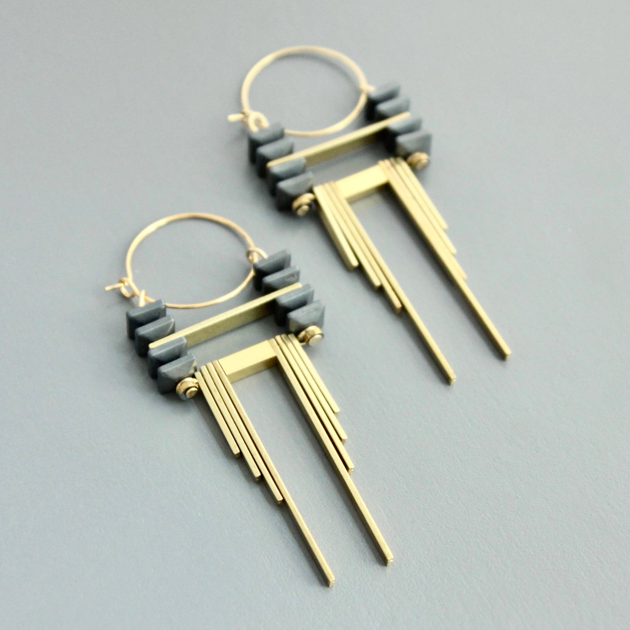 David Aubrey Jewelry - Wholesale Dangle Earrings - CHRE54 ArtDeco hematite and brass hoop earrings2