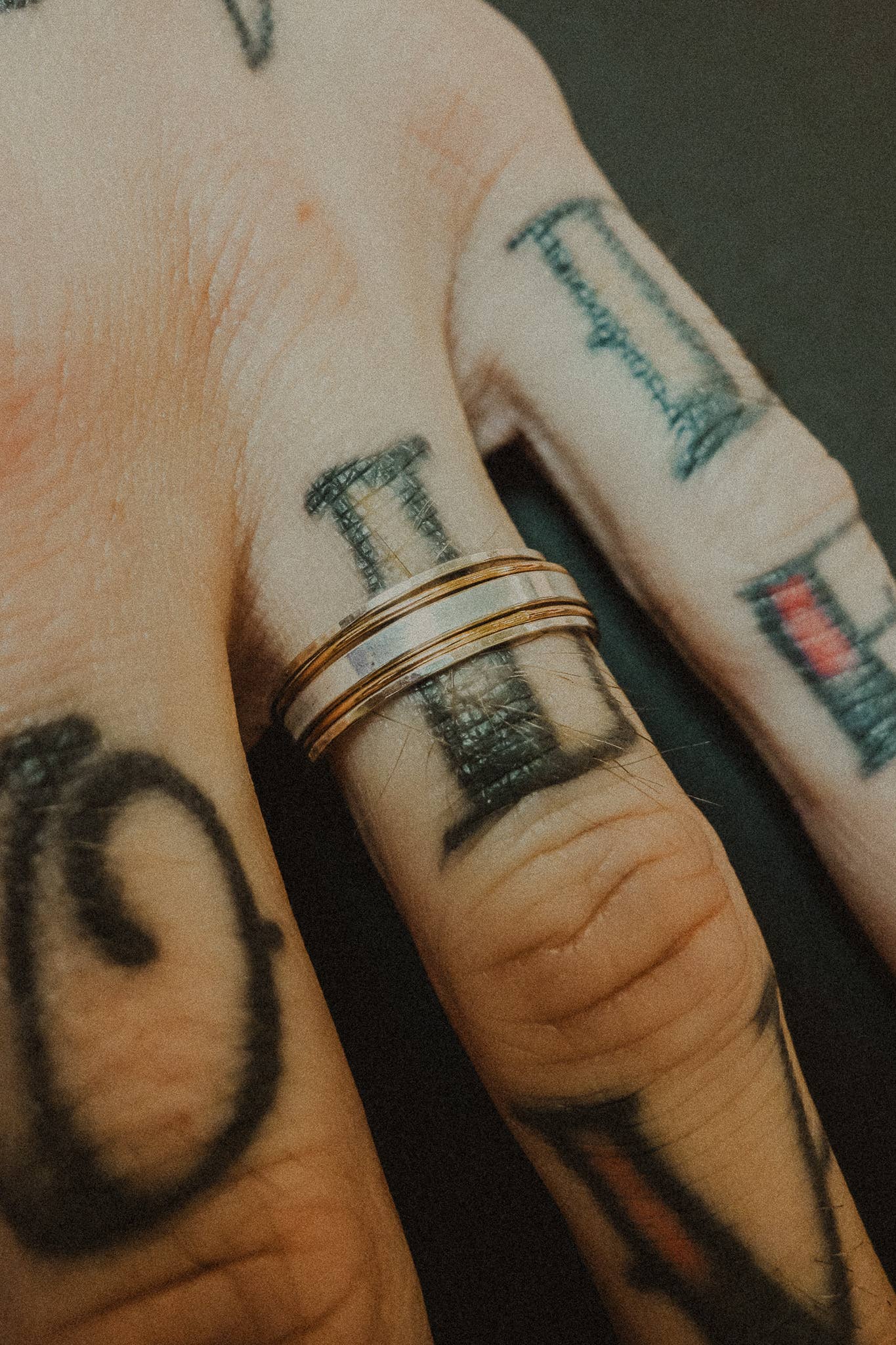 Hannah Naomi - Vendita all'ingrosso Anello midi/a fascia - Anello impilabile ultra sottile, in argento Sterling9