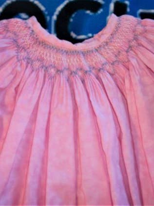 Robe rose Bishop, 18 mois pour la vente par Especially For Ewe