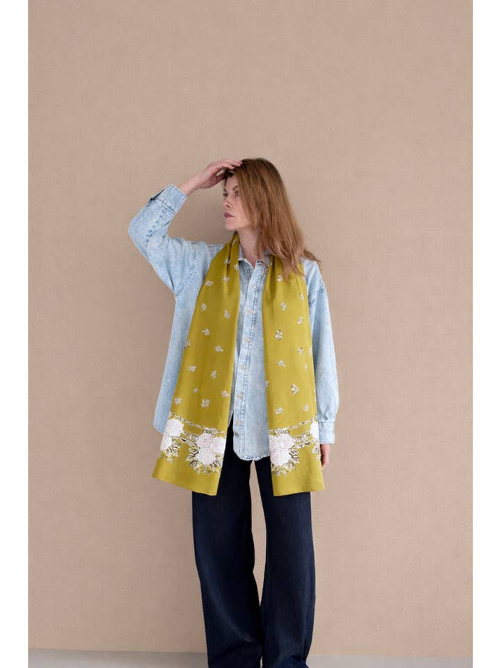 ALMA OLIVE pour la vente par marushka