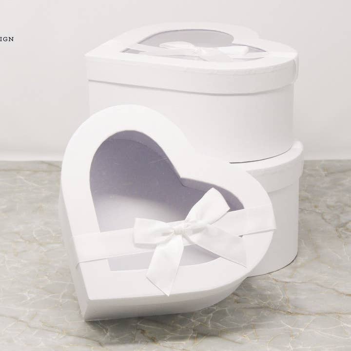 Elegant Design Supply - Vendita all'ingrosso Confezioni regalo - Scatola a forma di cuore con nastro e coperchio trasparente14