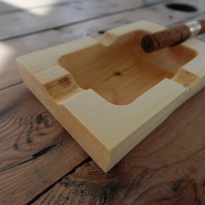 1113032PS4S4 Indiana Pine Four Finger Cigar Ashtray for wholesale by The Gant Collective