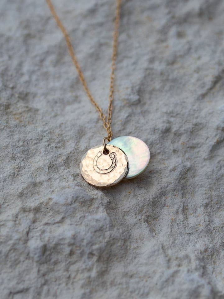 Colar personalizado Wilder por atacado de Pelican House