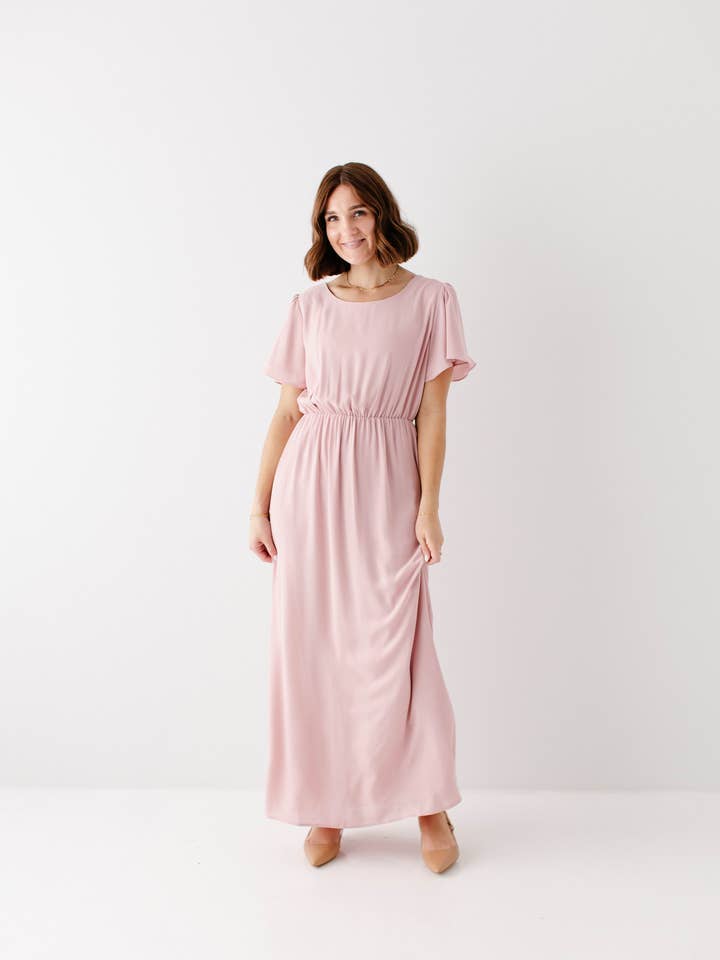Robe maxi en chiffon 'Naomi' pour la vente par The Main Street Exchange