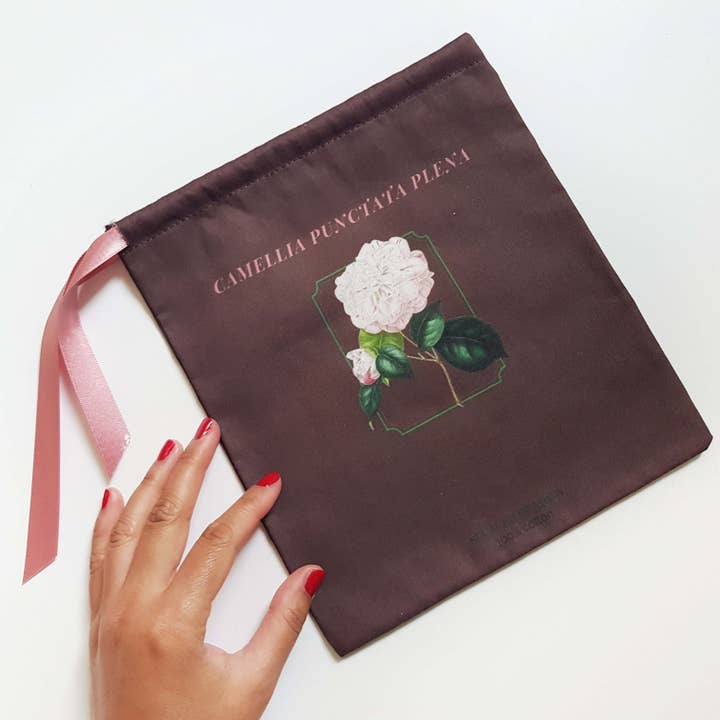 Six Acre Meadow – wholesale Gift bag – Thank You Gift Pouch with Camellia Floral Print6