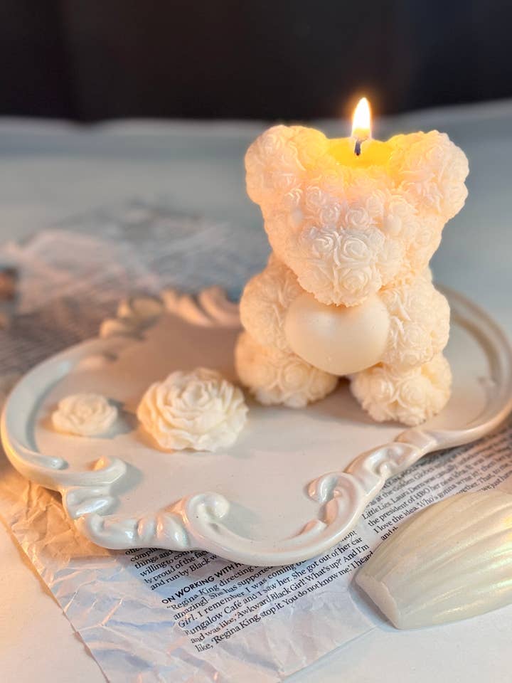 Teddy Bear Candle With Heart for wholesale by Home Pro Idea
