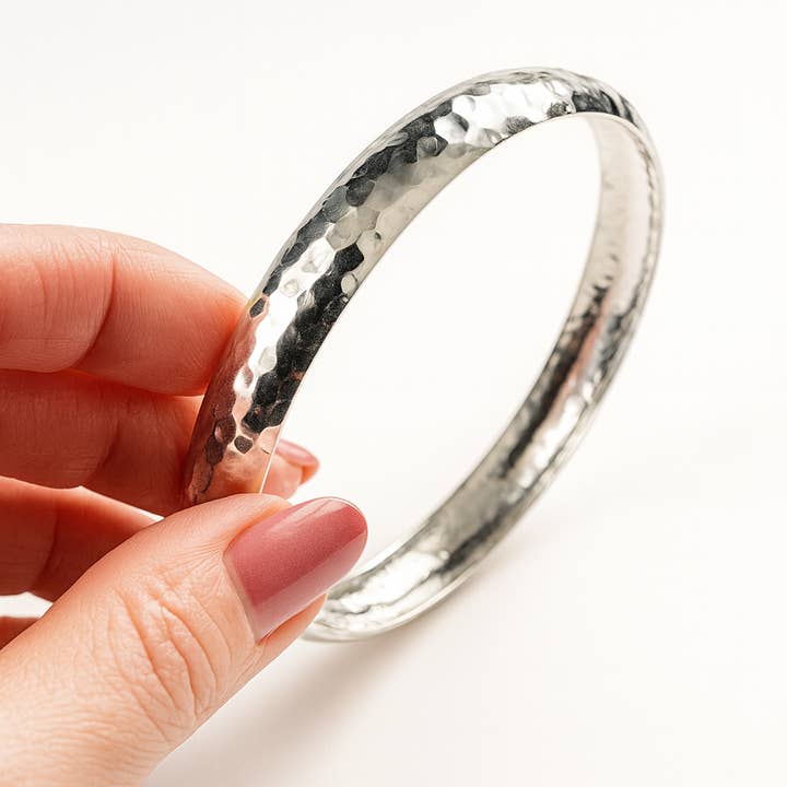 Sterling Silver Hammered Round Bangle for wholesale by De Mexico