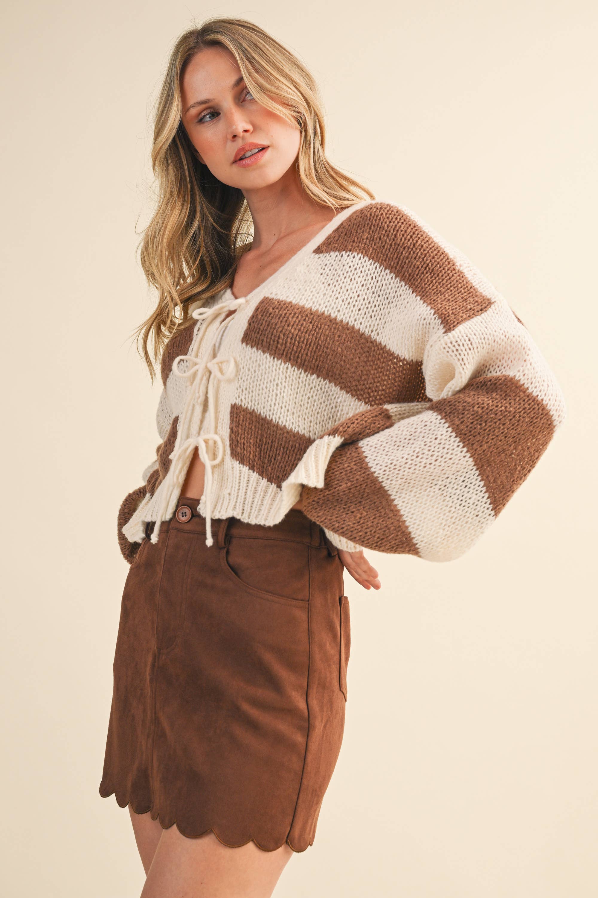 Klesis - Wholesale Skirt - Women's - IS1302 SUEDE SCALLOP EDGE MINI SKIRT WITH ELASTIC WAIST8