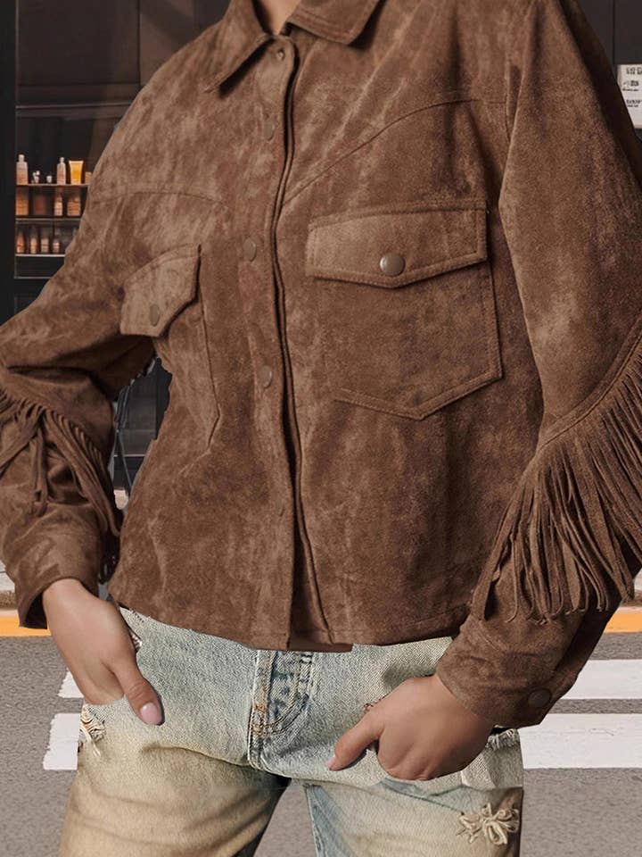 Jacka med fransar och tryckknappar för wholesale av Mccolin