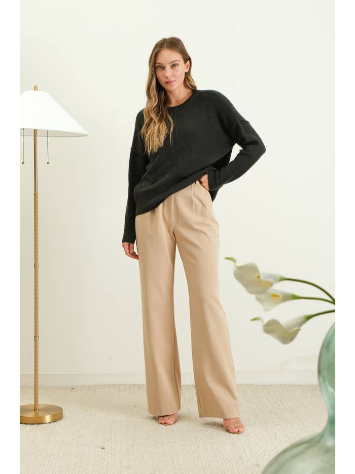 The Workshop Studio - Wholesale Knit Sweater - Women's - SOLID CREWNECK FRONT SEAM KNIT SWEATER
