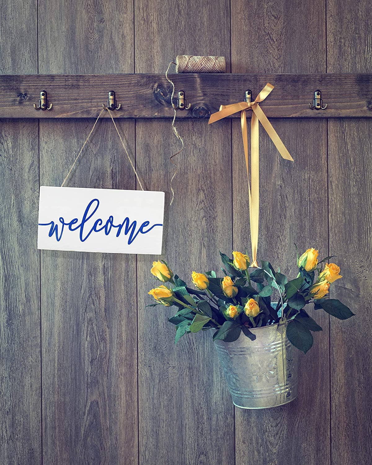 Kurated Korner – Großhandel Schilder – AuldHome Design Weißes Holz-Willkommensschild2