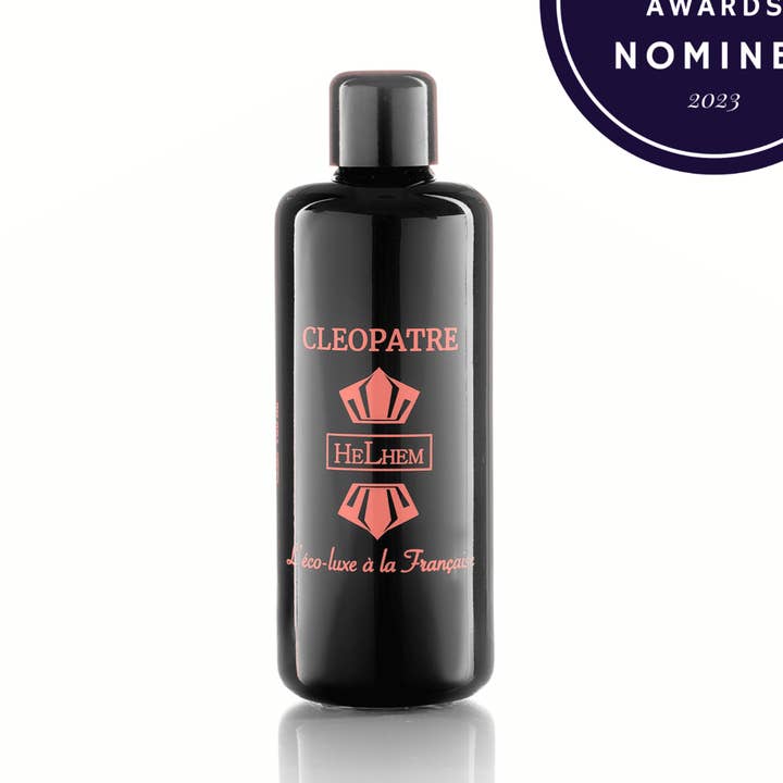 Cléopatre, lait moussant en poudre pour la vente par HeLhem