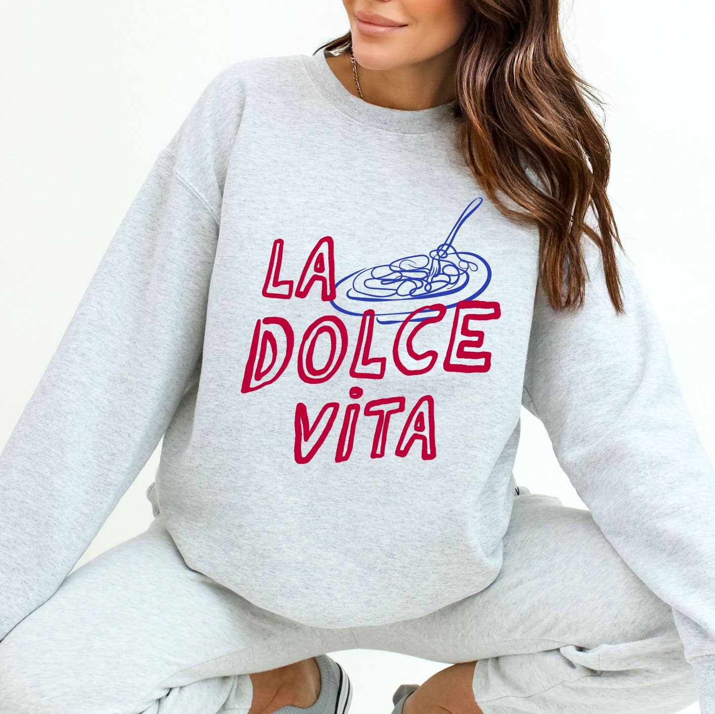 P E T I T R U E - Wholesale Graphic Sweatshirt - Women's - La Dolce Vita Sweatshirt Cozy Italian Aesthetic Summer