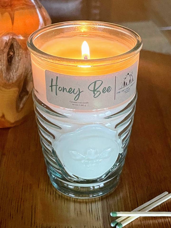 Honey Bee - 10 oz Scented Candle for wholesale by Pine and Sage Candles
