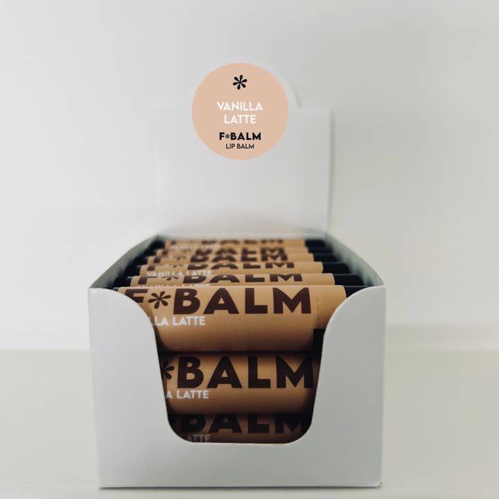 18-CASE PACK Vanilla Latte fugtgivende aromatiseret læbepomade for engroshandel hos The F*Balm