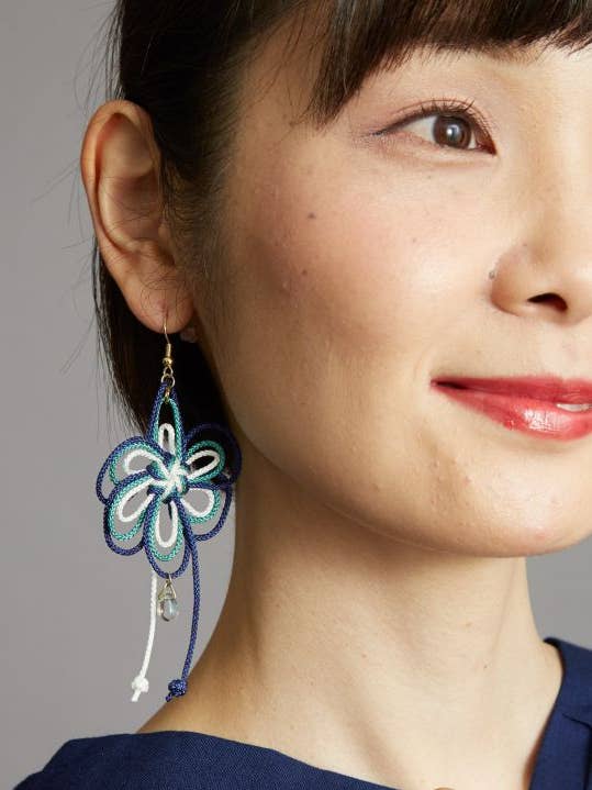 Braid Flower oorbellen voor wholesale door Ametsuchi by Amina Collection