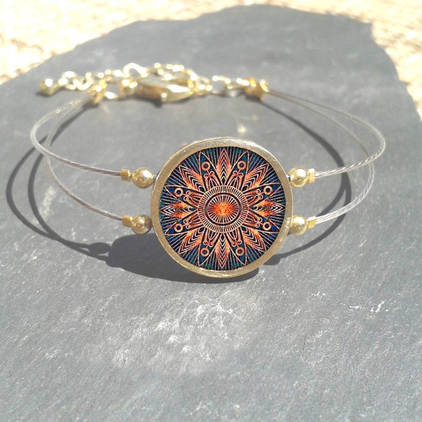 Noa Jewellery – wholesale Charm/dangle bracelet – Round Ceramic Bracelet, Gold Plated Stainless Steel Frame11