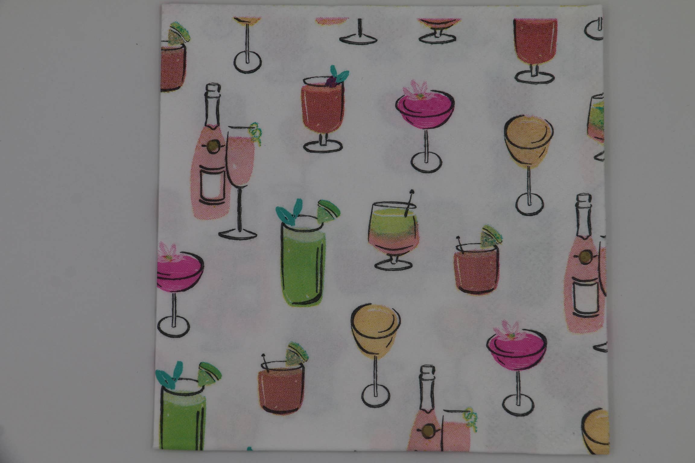 soiree-sisters - Wholesale Disposable Napkin - Funny Cocktail Napkins | Great Minds Drink Alike - 20ct3