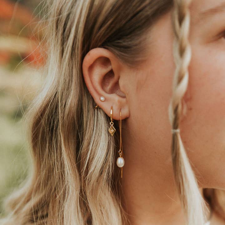 Mauve Jewelry Co. - Wholesale Stud/Post Earrings - Sailor Pearl Studs