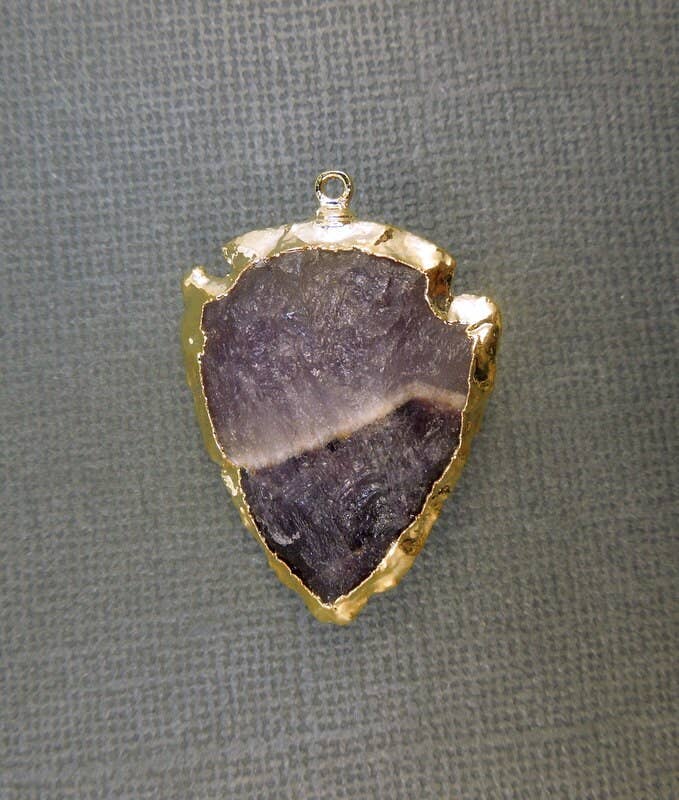 Jewelers Paradise - Wholesale Individuele bedel/hanger - Amethist Arrowhead kristallen hanger 1