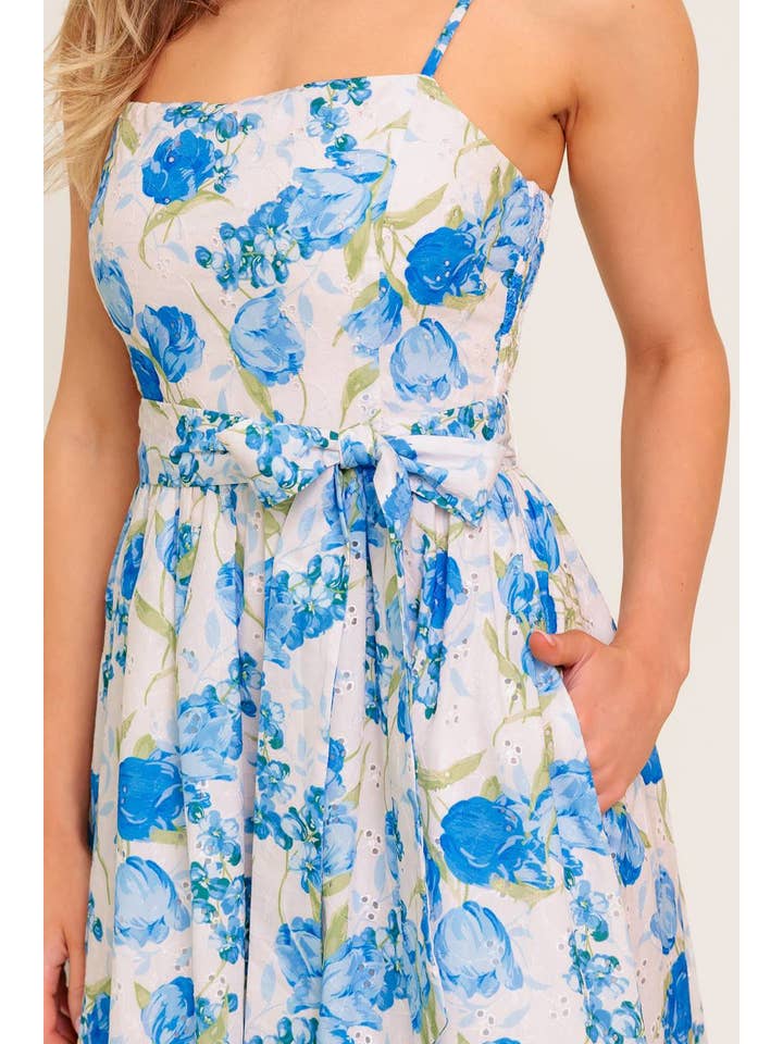 IVORY BLUE A printed woven midi dress - ID22420 for wholesale on Faire