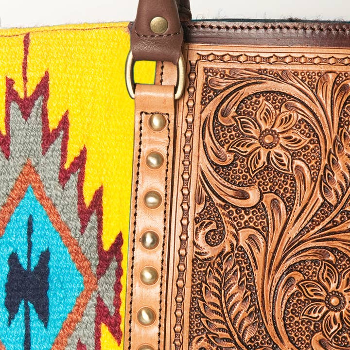 LS Western - Wholesale Tote bag – Women's - LC-ADBGA206 Wool Saddle Blanket Tote with Hand-Tooled Leather & Western Floral Strap11