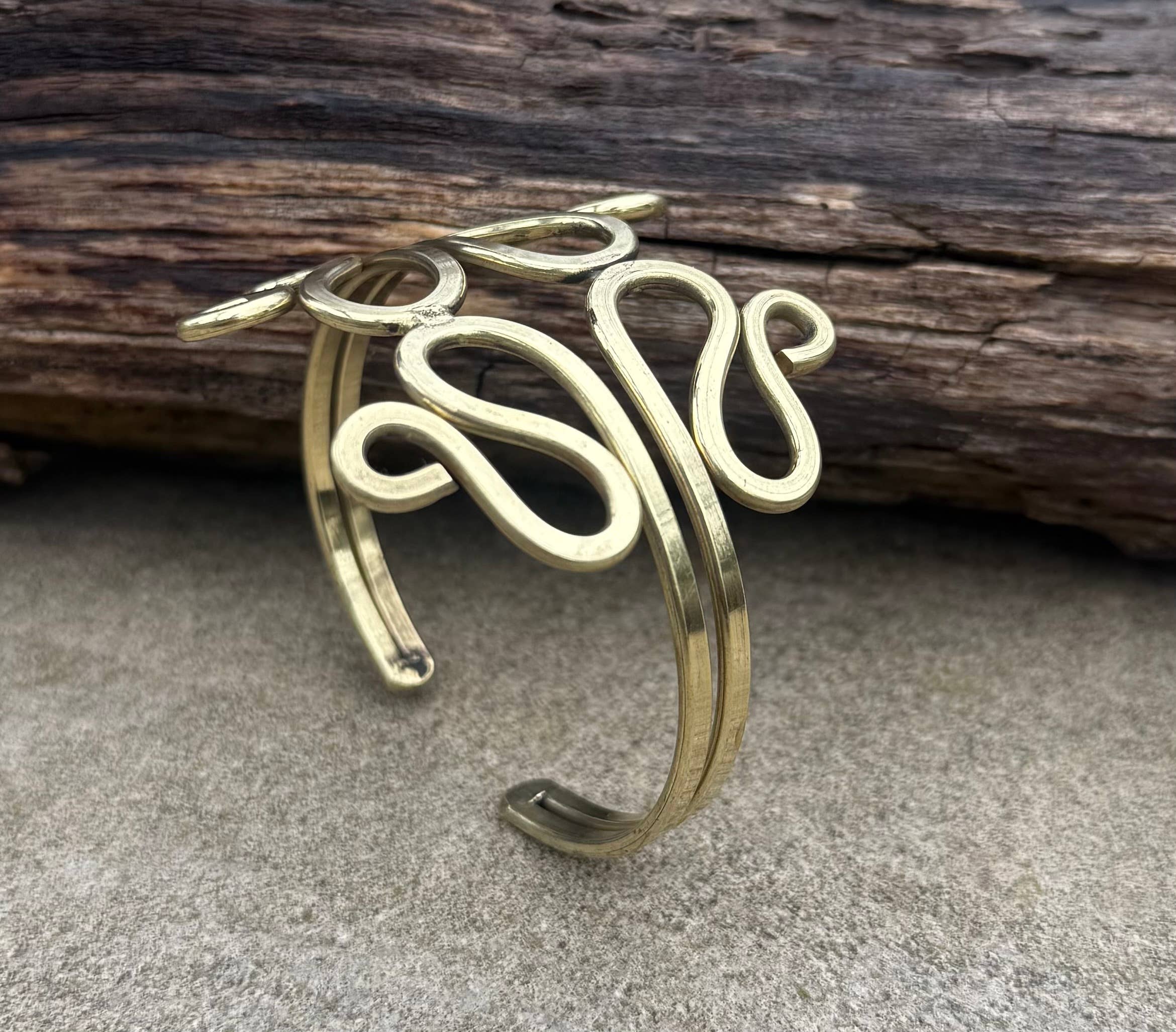 Lungta Imports - Vendita all'ingrosso Bracciale a polsino - Braccialetto a polsino fatto a mano, design vintage, hippie, gitano etnico0