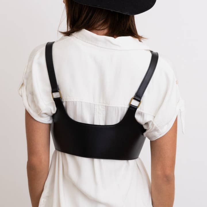 The House Of Gentry - Wholesale Belt - Women's - Black harness belt3