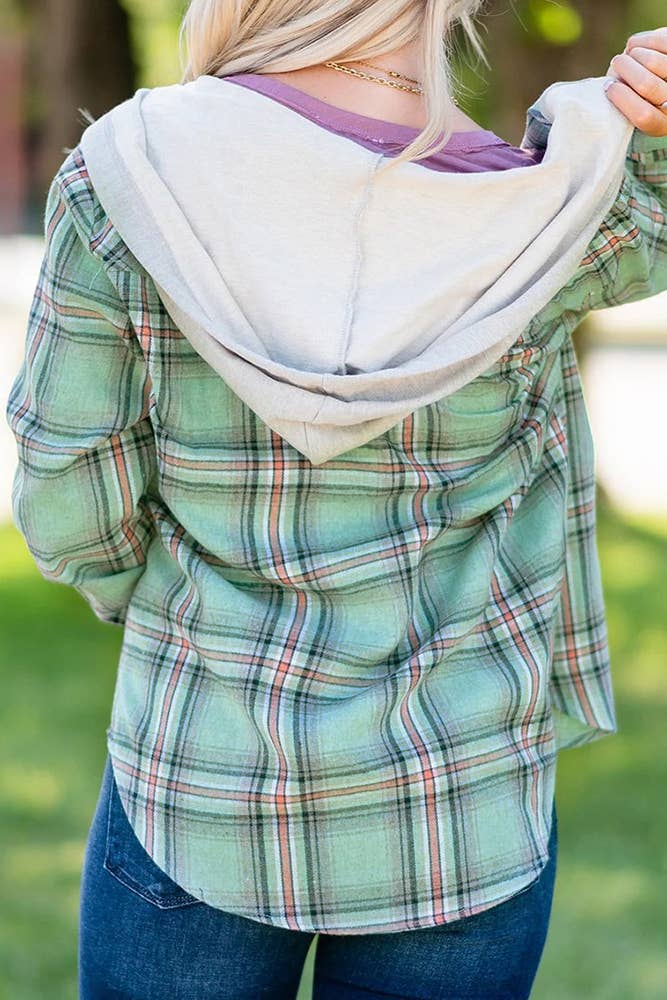 UNISHE – Großhandel Hoodie – Damen – TOPW531 Kariertes Kapuzenhemd mit Knopfverschluss Frauen6