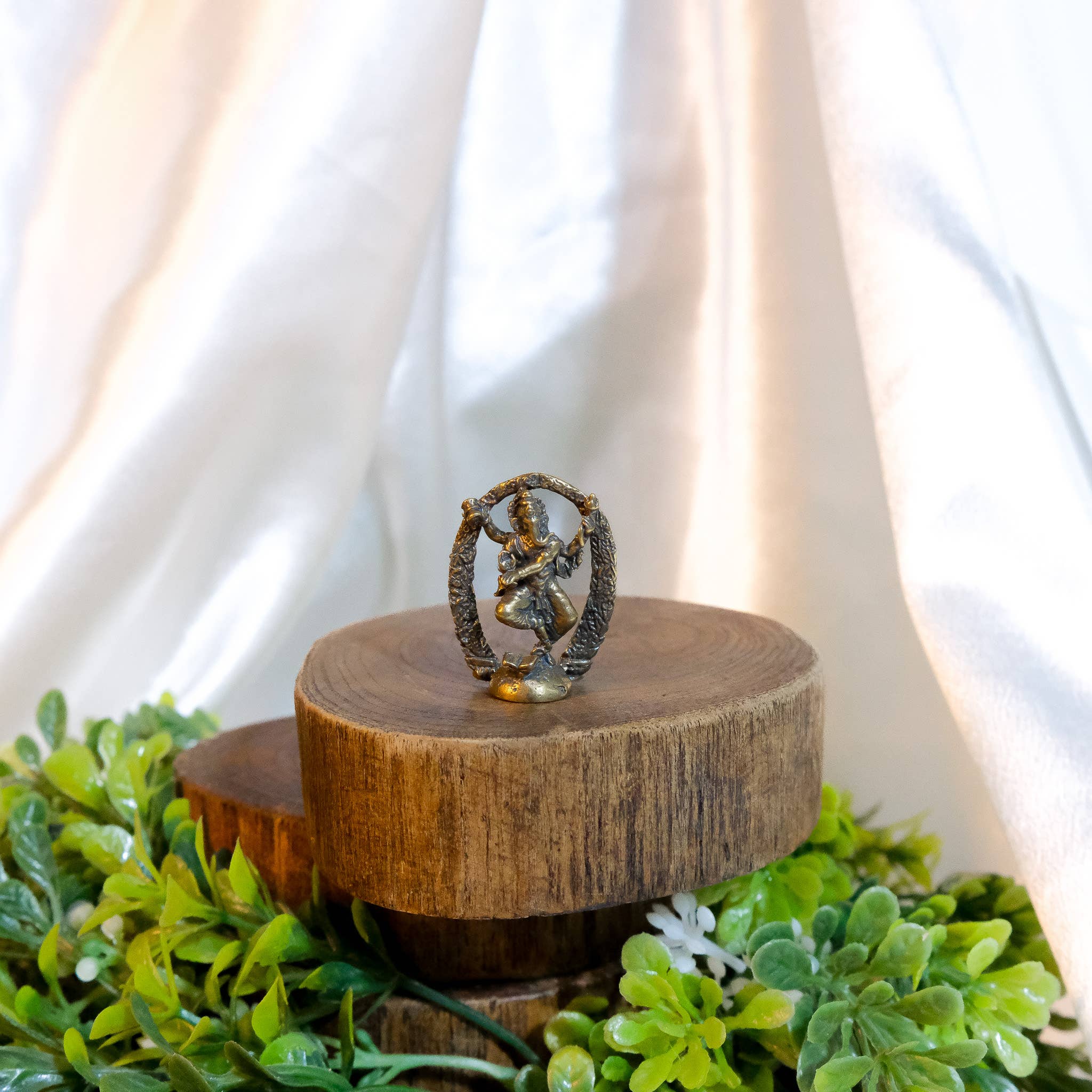 Karma Nepal Crafts - Wholesale Decorative Figurine - Handmade Ganesh Metal Statue1