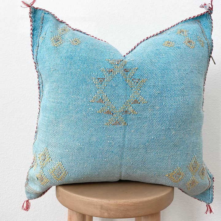 Eclectic Collective – wholesale Dekorativ kudde – Silk Sabra Skydd i Turkos1