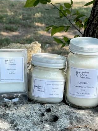 Cuir, 16 oz pour la vente par Southern Charm Farmhouse