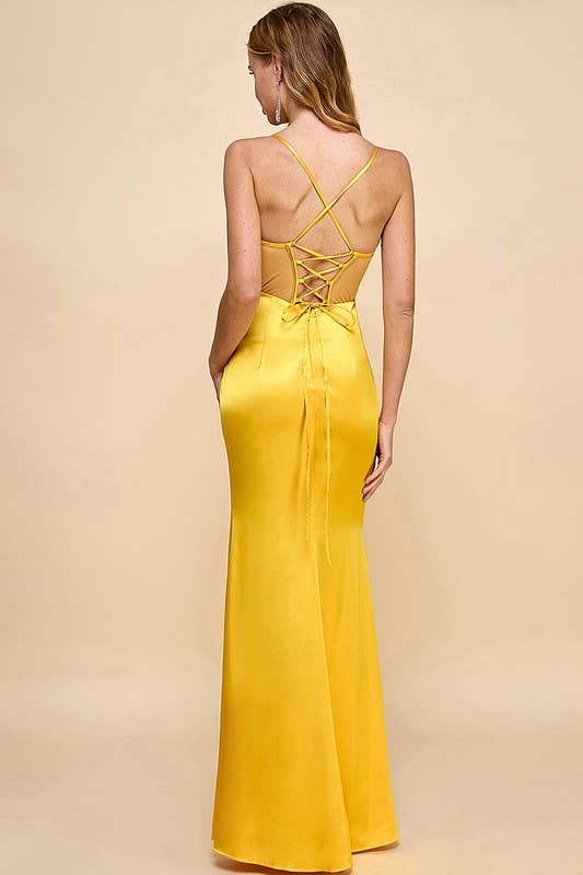 Maniju – Engroshandel Kjole - Dame – Maxikjole i satin med perlebesætning og rynkedetaljer5