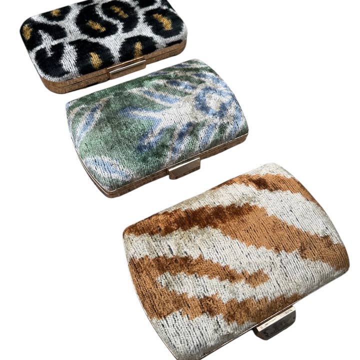 AYCA DESIGN - Wholesale Clutch Bag - Women's - Silk Velvet Ikat Box Clutch3