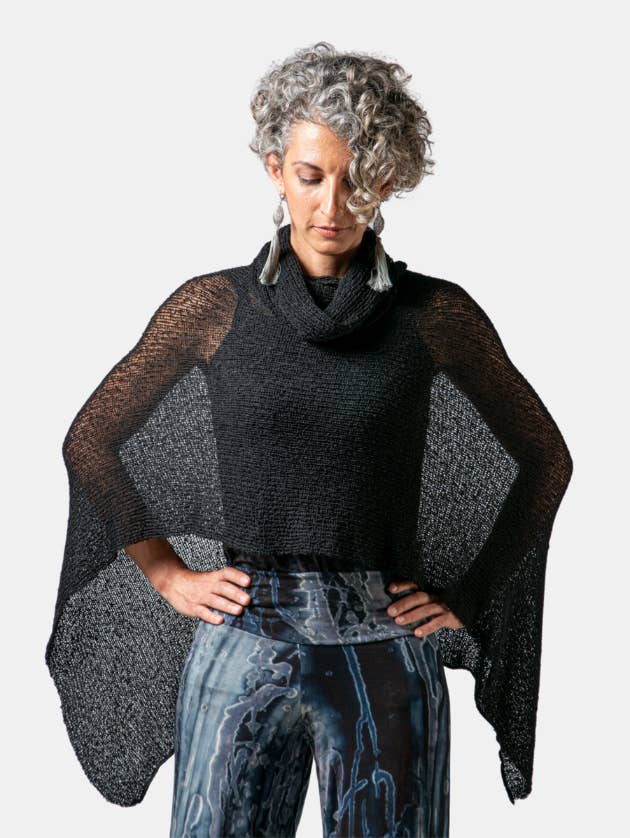 Hands To Hearts - Wholesale Knit Top - Women's - The Weekender6