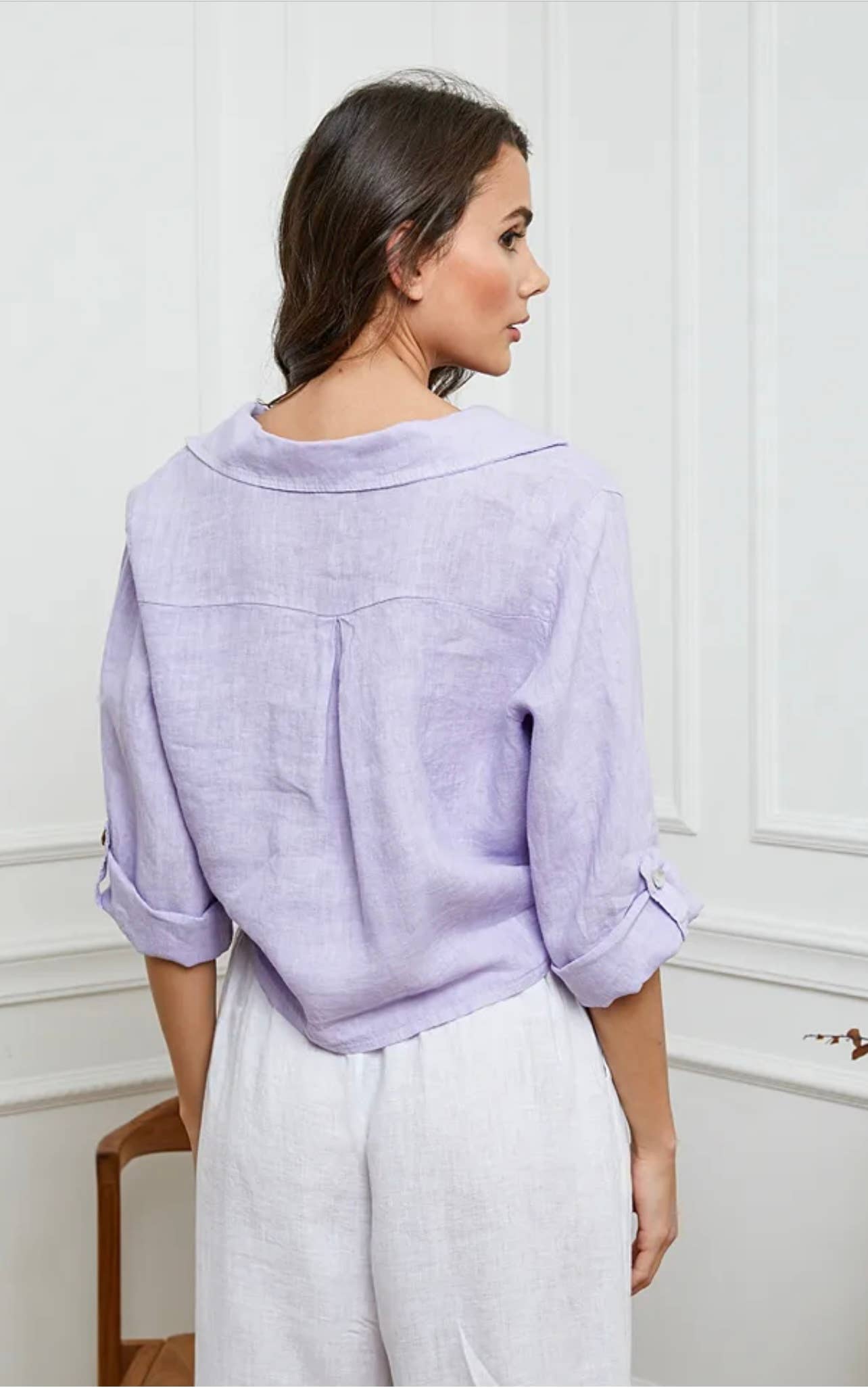 LÉA & LUC - Venta al por mayor Camisa con botones - Mujer - Camisas anudadas a la cintura en 100% lino REF. 220225